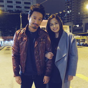 男同桌脱我小内内玩我全身微博
